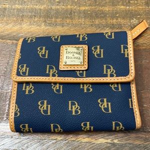 Dooney and Bourke Blakely small